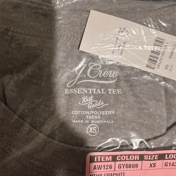 NWT J.CREW Essential Pocket Tee Gray Crew Neck Short Sleeve XS Women - Picture 3 of 4